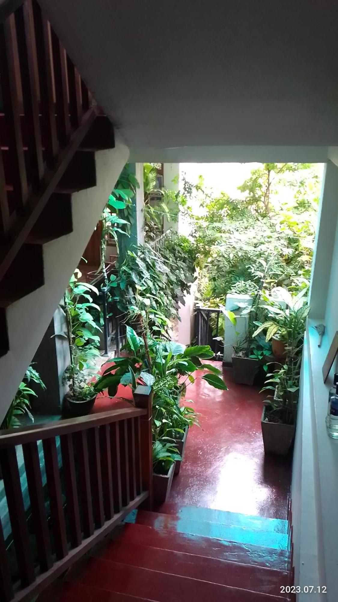 Old Town Hotel Kandy Bagian luar foto