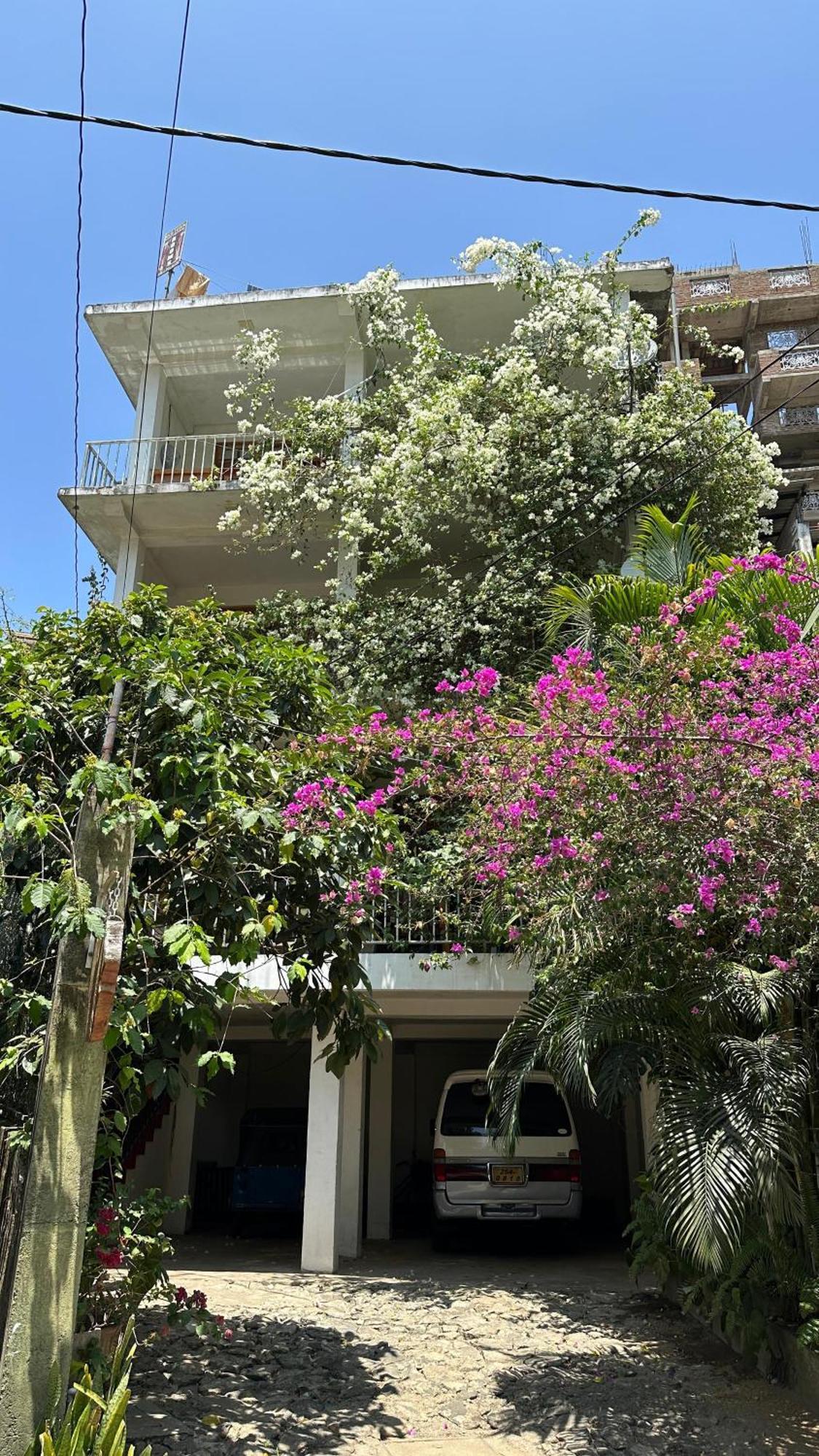 Old Town Hotel Kandy Bagian luar foto
