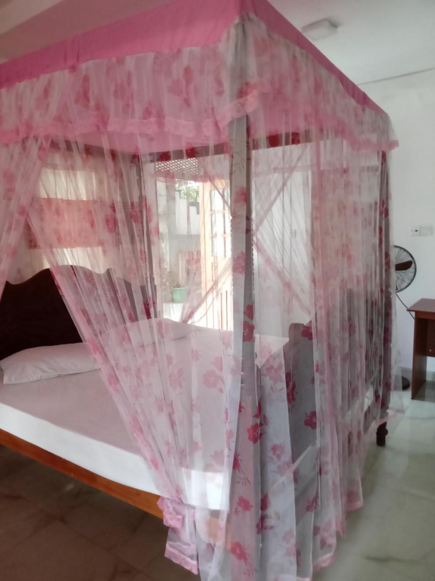 Old Town Hotel Kandy Bagian luar foto