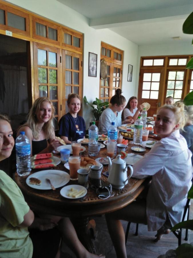 Old Town Hotel Kandy Bagian luar foto